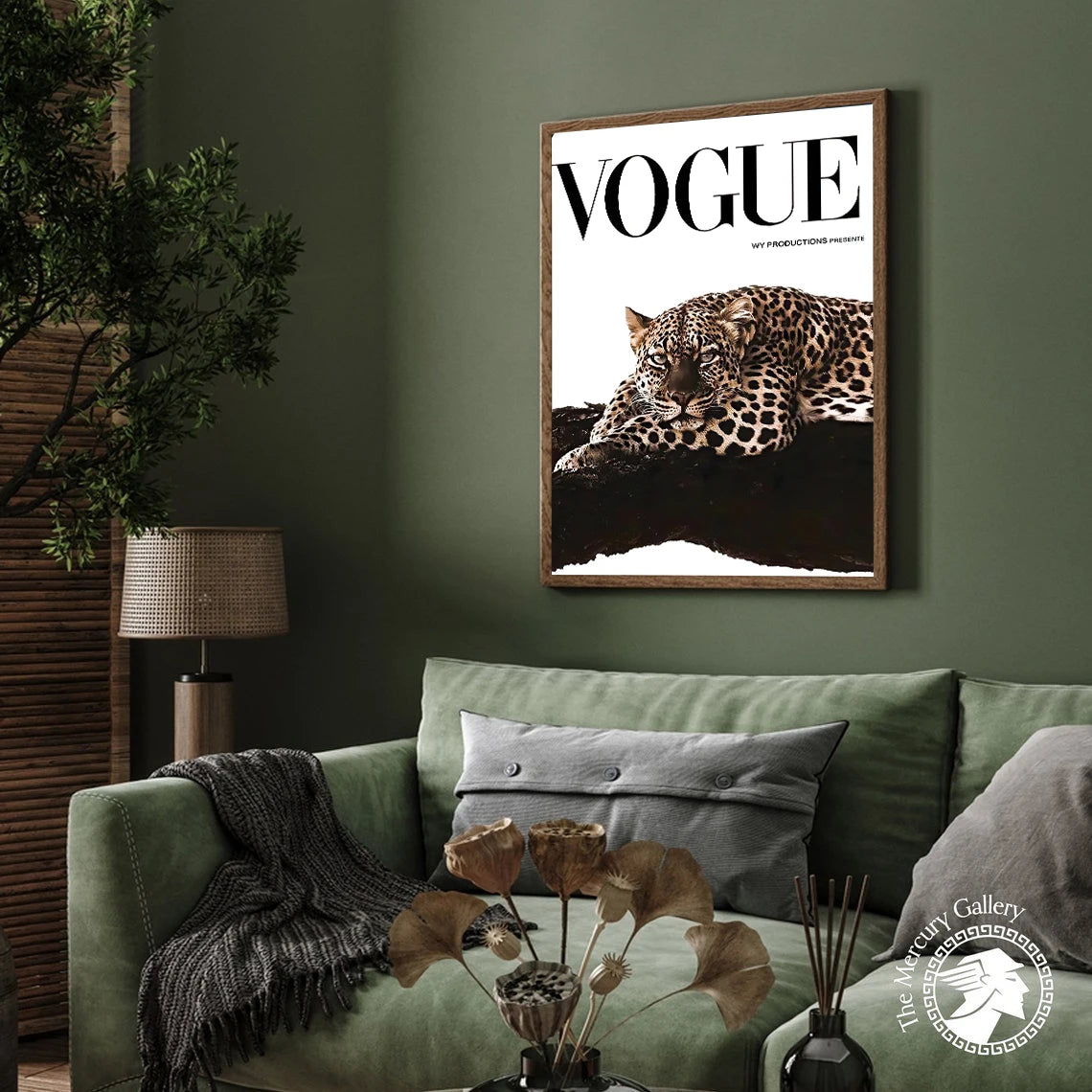 Fashion wall decor with leopard and rose motifs